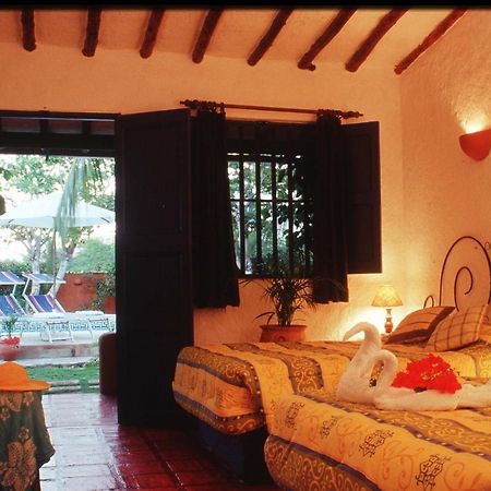 Hotel Costa Linda Beach La Mira Extérieur photo