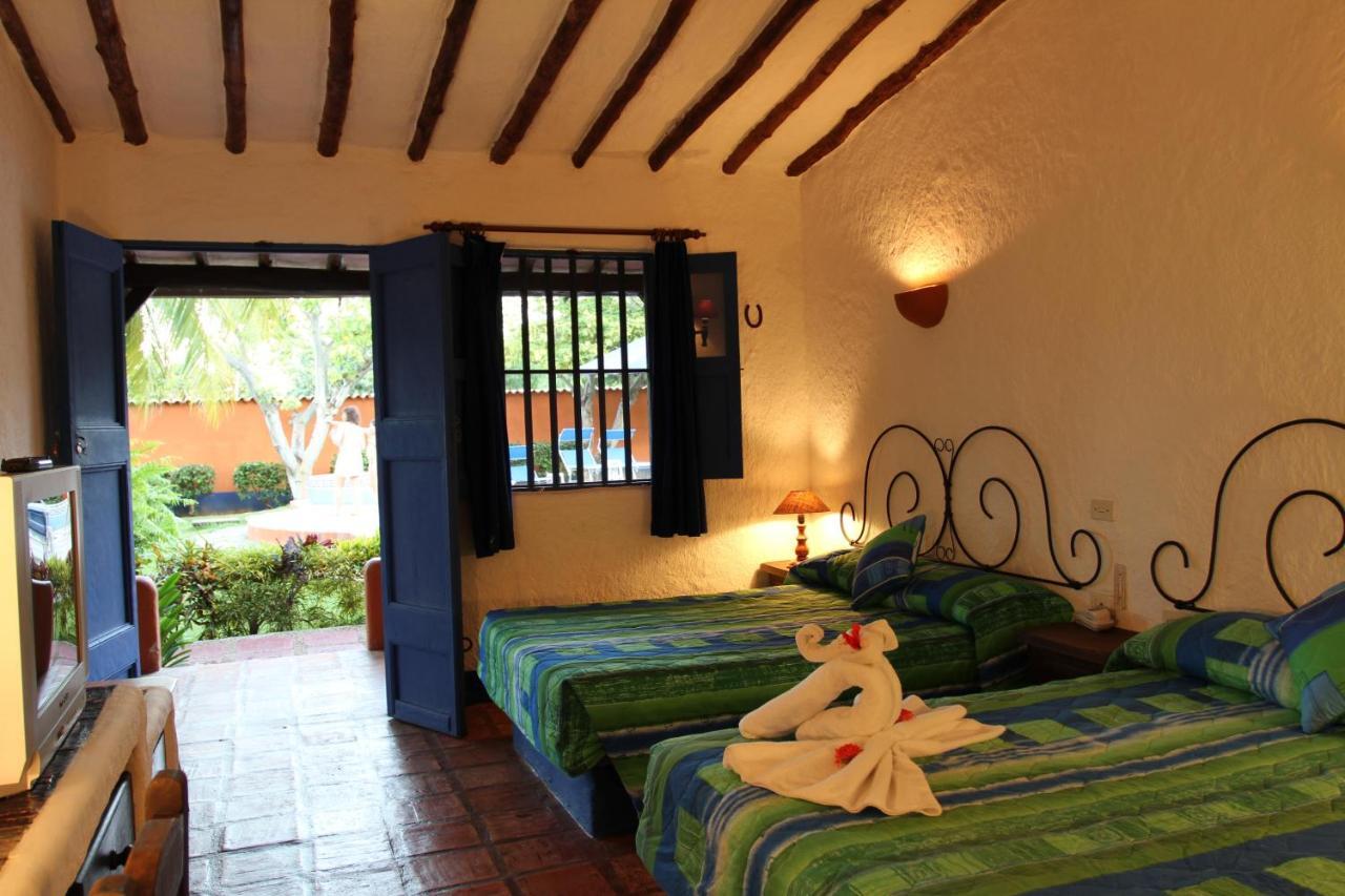 Hotel Costa Linda Beach La Mira Extérieur photo